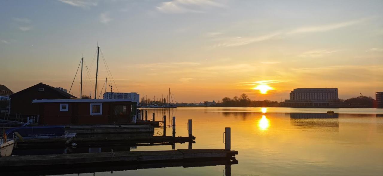 Apartment Hausboot - Traum An Der Jade Wilhelmshaven